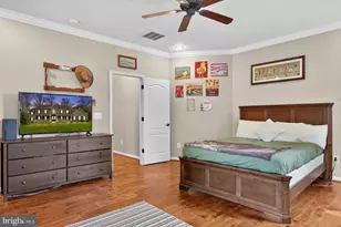 22011 Beaverdam Dr, Ashburn, VA 20148 - Photo 59