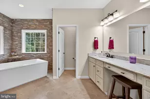 22011 Beaverdam Dr, Ashburn, VA 20148 - Photo 81