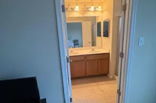 42793 Hay Rd, Ashburn, VA 20147 - Photo 13