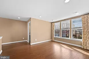 23486 Epperson Square, Brambleton, VA 20148 - Photo 11