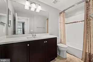 23486 Epperson Square, Brambleton, VA 20148 - Photo 41