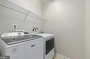 23486 Epperson Square, Brambleton, VA 20148 - Photo 33