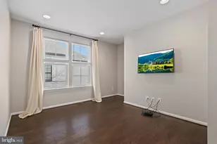 23486 Epperson Square, Brambleton, VA 20148 - Photo 25