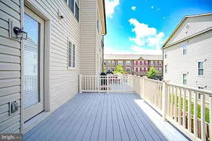 23718 Sailfish Square, Brambleton, VA 20148 - Photo 17