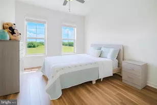 23718 Sailfish Square, Brambleton, VA 20148 - Photo 13