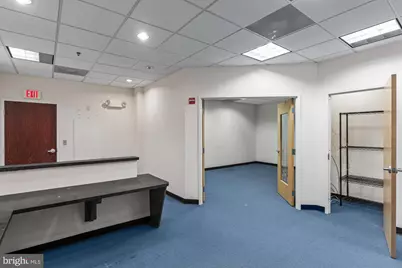 19455 Deerfield Avenue #310, Lansdowne, VA 20176 - Photo 23