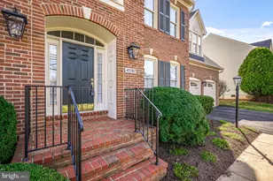 47787 Brawner Pl, Sterling, VA 20165 - Photo 5