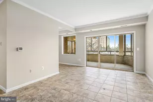 19375 Cypress Ridge Terrace, Leesburg, VA 20176 - Photo 1