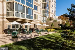 19375 Cypress Ridge Terrace, Leesburg, VA 20176 - Photo 5