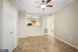 19375 Cypress Ridge Terrace, Leesburg, VA 20176 - Photo 11