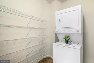 19375 Cypress Ridge Terrace, Leesburg, VA 20176 - Photo 21