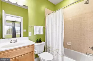 19606 Bellingham Ln, Leesburg, VA 20175 - Photo 45