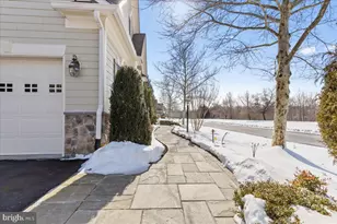 19606 Bellingham Ln, Leesburg, VA 20175 - Photo 3