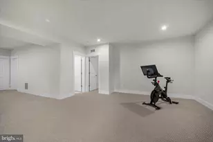 43441 Bettys Farm Dr, Chantilly, VA 20152 - Photo 33