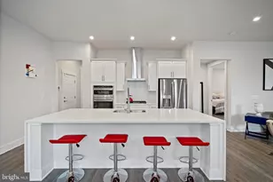 43441 Bettys Farm Dr, Chantilly, VA 20152 - Photo 7