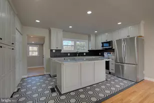 106 North St NE, Leesburg, VA 20176 - Photo 5