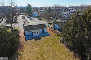 106 North St NE, Leesburg, VA 20176 - Photo 33