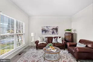 809 Devonshire Cir, Purcellville, VA 20132 - Photo 3