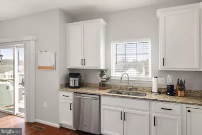 17670 Cleveland Park Drive, Round Hill, VA 20141 - Photo 9