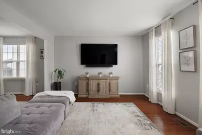 17670 Cleveland Park Drive, Round Hill, VA 20141 - Photo 5