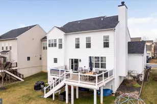 17670 Cleveland Park Drive, Round Hill, VA 20141 - Photo 27