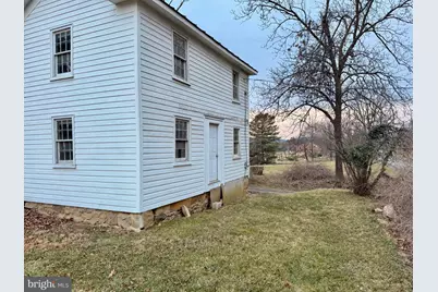 37611 Hughesville Road, Purcellville, VA 20132 - Photo 9