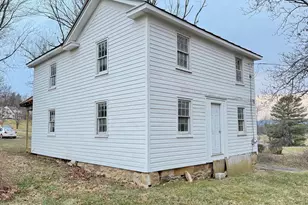 37611 Hughesville Rd, Purcellville, VA 20132 - Photo 7