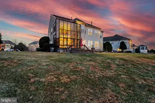 22407 Dolomite Hills Dr, Ashburn, VA 20148 - Photo 5