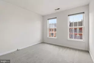 21770 Ladyslipper Sq, Ashburn, VA 20147 - Photo 17