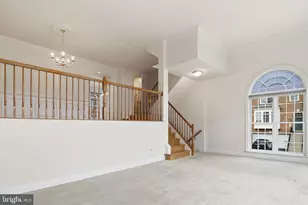 21770 Ladyslipper Sq, Ashburn, VA 20147 - Photo 5