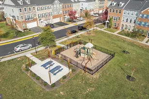 1781 Moultrie Terrace NE, Leesburg, VA 20176 - Photo 35