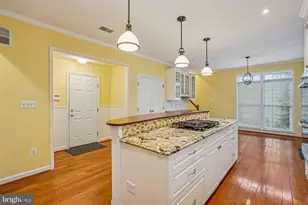 20338 Cliftons Point St, Potomac Falls, VA 20165 - Photo 15