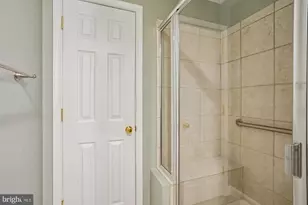 20338 Cliftons Point St, Potomac Falls, VA 20165 - Photo 49