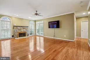 20338 Cliftons Point St, Potomac Falls, VA 20165 - Photo 13