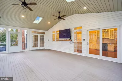 20338 Cliftons Point Street, Potomac Falls, VA 20165 - Photo 21