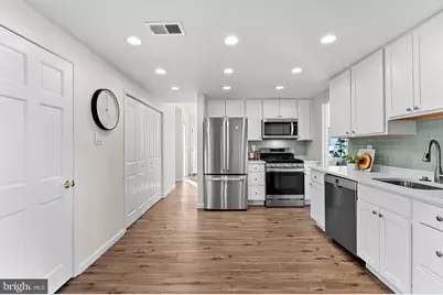 103 E Meadowland Lane, Sterling, VA 20164 - Photo 19