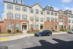 42116 Piebald Square, Aldie, VA 20105 - Photo 3