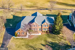 19812 Rothschild Ct, Ashburn, VA 20147 - Photo 1