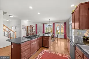 19812 Rothschild Ct, Ashburn, VA 20147 - Photo 17