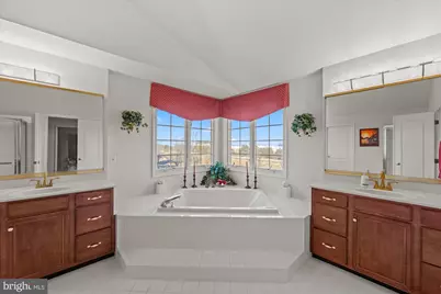 19812 Rothschild Court, Ashburn, VA 20147 - Photo 35