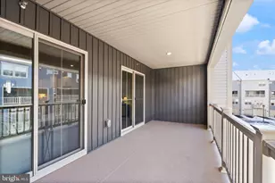 24125 Newtonmore Ter, Sterling, VA 20166 - Photo 19