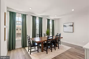 24125 Newtonmore Ter, Sterling, VA 20166 - Photo 5