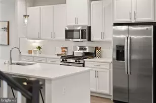 24125 Newtonmore Ter, Sterling, VA 20166 - Photo 11