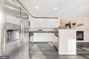 42262 Terrazzo Terrace, Aldie, VA 20105 - Photo 11