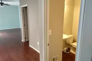 21129 Ashburn Heights Dr, Ashburn, VA 20148 - Photo 7