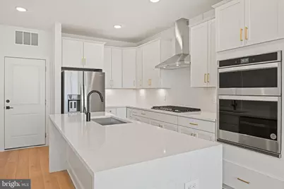 19874 Yellow Daisy Terrace, Ashburn, VA 20147 - Photo 11