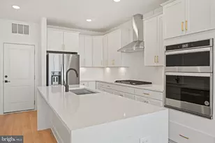 19874 Yellow Daisy Ter, Ashburn, VA 20147 - Photo 11