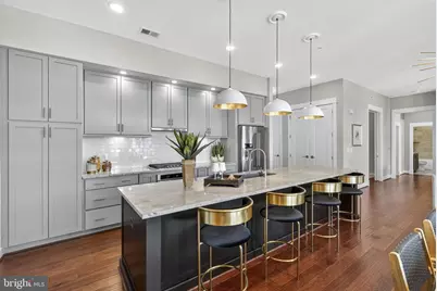 3 Stationmaster Street SE #402, Leesburg, VA 20175 - Photo 11