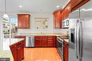 22550 Ocean Cliff Square, Ashburn, VA 20148 - Photo 17