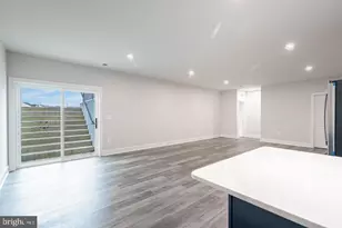 941 Warlander Dr SW, Leesburg, VA 20175 - Photo 7